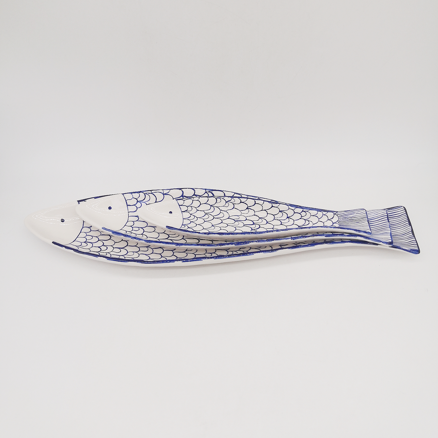 earthenware plate set