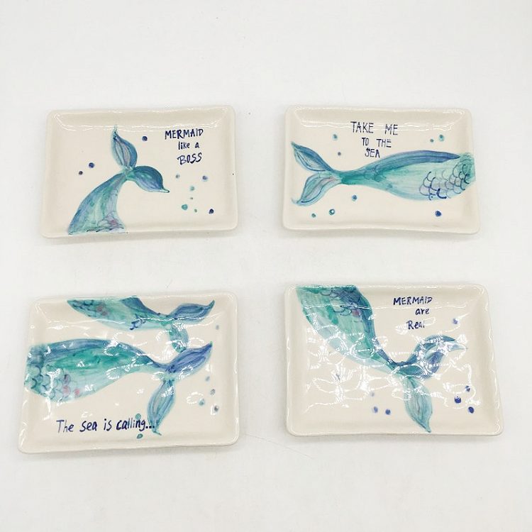 earthenware square plate set