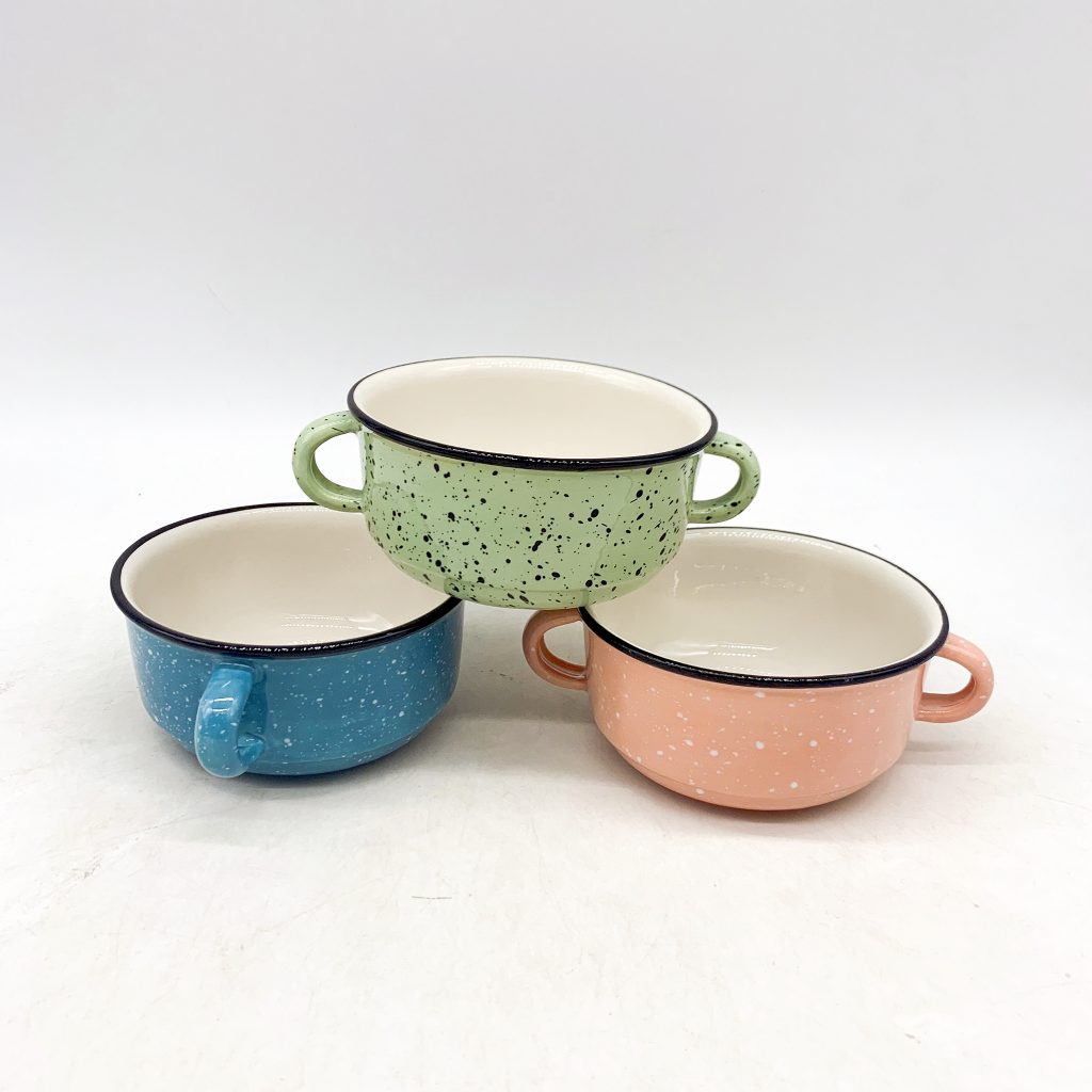 Earthenware bowl set