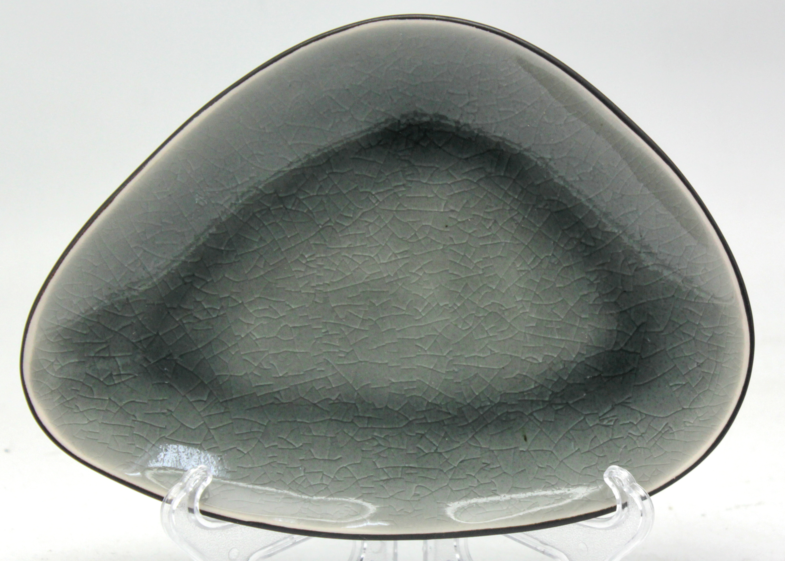 stoneware dinner plate reactive